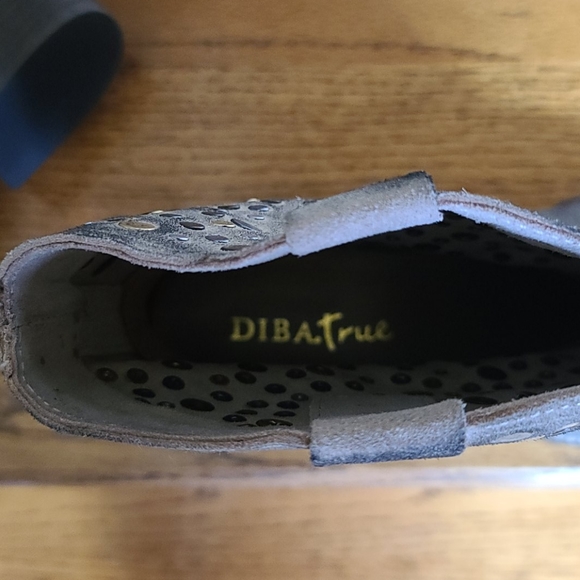 DIBA.TRUE SZ 8 TAN/BLACK Distressed Look - Picture 11 of 13